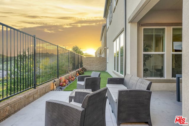 20818 W Bur Oak Circle, Porter Ranch, CA 91326 — photo 13 of 43