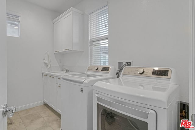 20818 W Bur Oak Circle, Porter Ranch, CA 91326 — photo 22 of 43