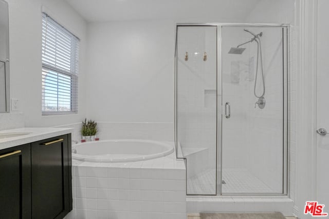 20818 W Bur Oak Circle, Porter Ranch, CA 91326 — photo 27 of 43