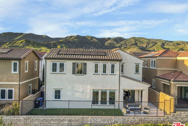 20818 W Bur Oak Circle, Porter Ranch, CA 91326 — photo 42 of 43