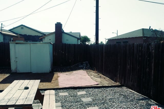 413 N Broadacres Avenue, Compton, CA 90220 — photo 3 of 16