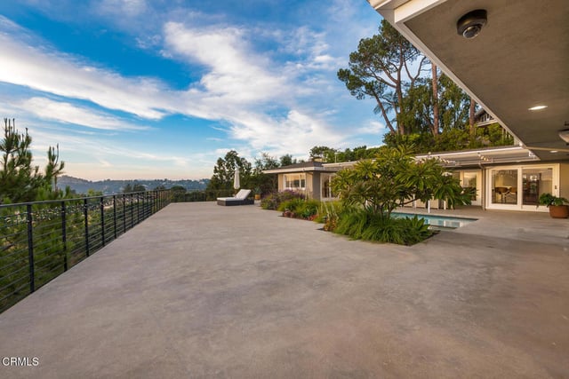 9633 Highridge Drive, Beverly Hills, CA 90210 — photo 19 of 68
