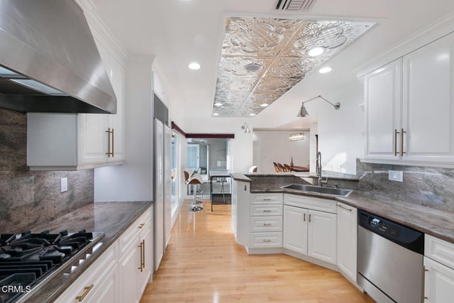 9633 Highridge Drive, Beverly Hills, CA 90210 — photo 50 of 68