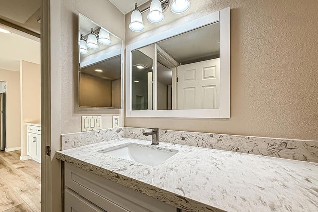 291 Sequoia Court 17, Thousand Oaks, CA 91360 — photo 18 of 42