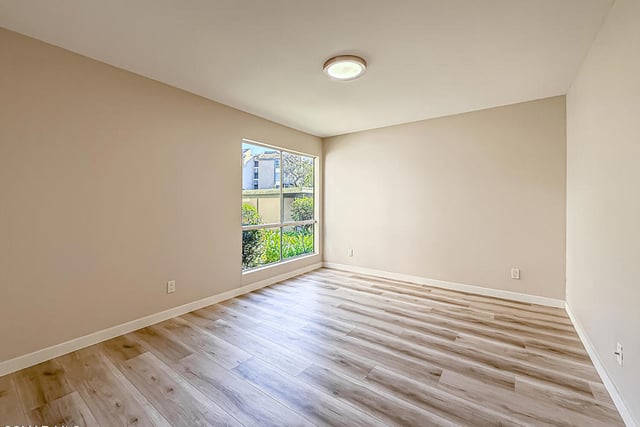 291 Sequoia Court 17, Thousand Oaks, CA 91360 — photo 21 of 42