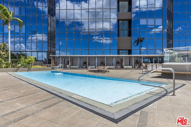 1100 Wilshire Boulevard 2411, Los Angeles, CA 90017 — photo 23 of 33