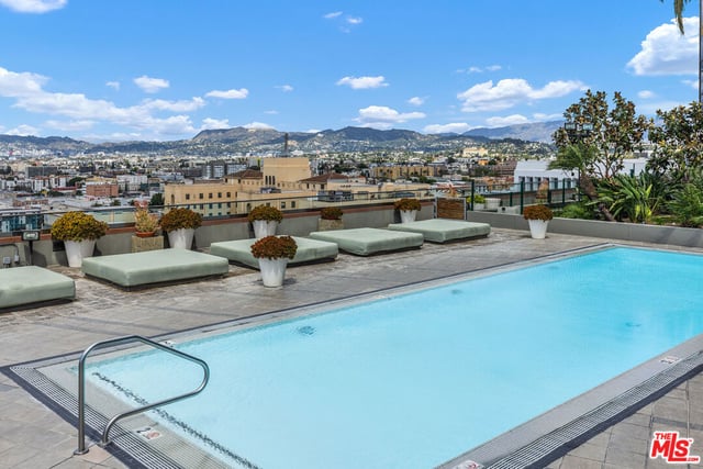 1100 Wilshire Boulevard 2411, Los Angeles, CA 90017 — photo 26 of 33