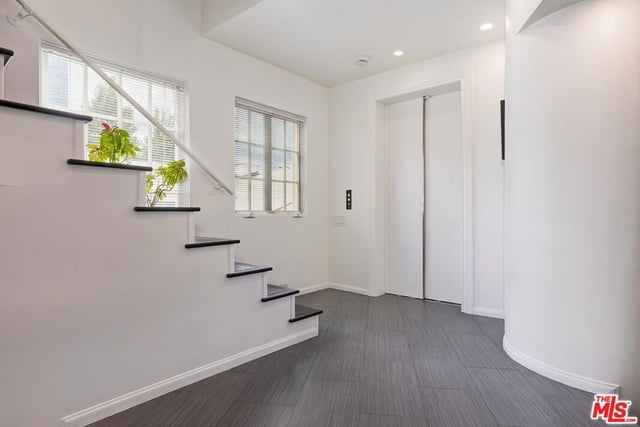 9921 Durant Drive 2, Beverly Hills, CA 90212 — photo 10 of 33