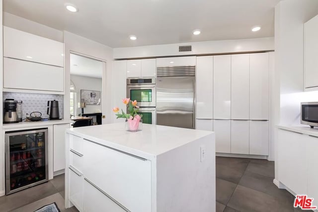 9921 Durant Drive 2, Beverly Hills, CA 90212 — photo 7 of 33