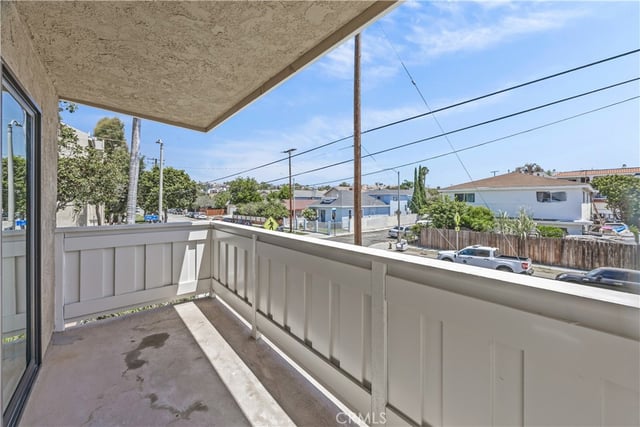 2332 E 17th 101, Long Beach, CA 90804 — photo 4 of 16
