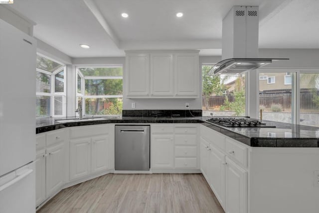 160 Palm Pl, Brentwood, CA 94513 — photo 19 of 49
