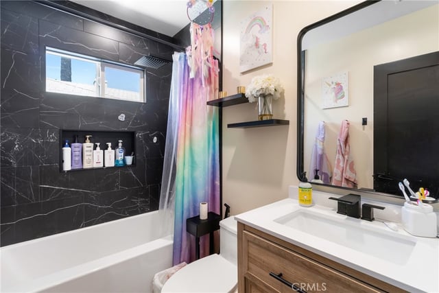 6952 Cozycroft Avenue, Winnetka, CA 91306 — photo 33 of 45