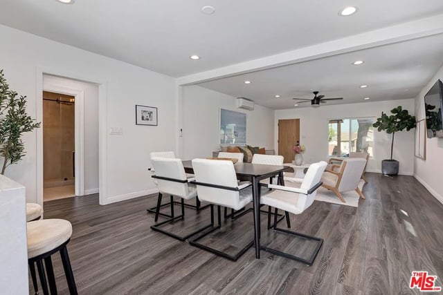 2616 W 73rd Street, Los Angeles, CA 90043 — photo 11 of 51