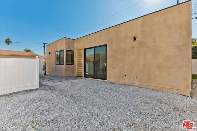 2616 W 73rd Street, Los Angeles, CA 90043 — photo 34 of 51