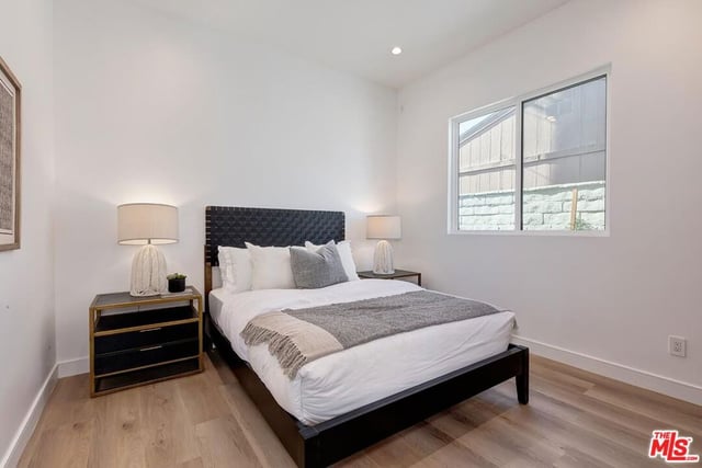 2616 W 73rd Street, Los Angeles, CA 90043 — photo 47 of 51