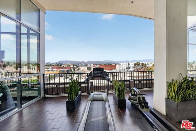 3785 Wilshire Boulevard 1212, Los Angeles, CA 90010 — photo 32 of 38
