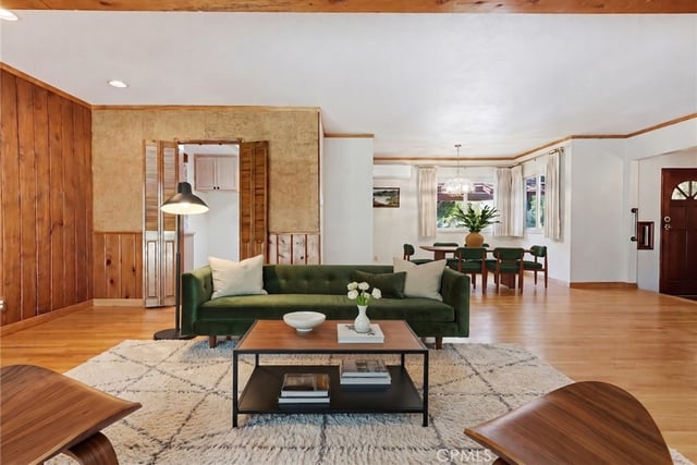 7508 Paso Robles Avenue, Lake Balboa, CA 91406 — photo 12 of 62