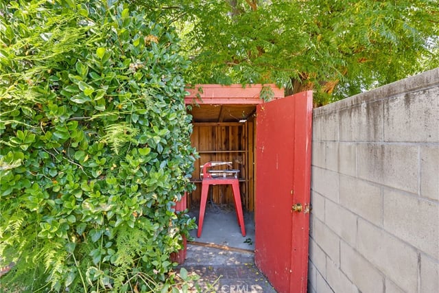 7508 Paso Robles Avenue, Lake Balboa, CA 91406 — photo 50 of 62