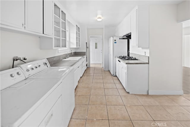 1022 Rodman, Pomona, CA 91767 — photo 2 of 11