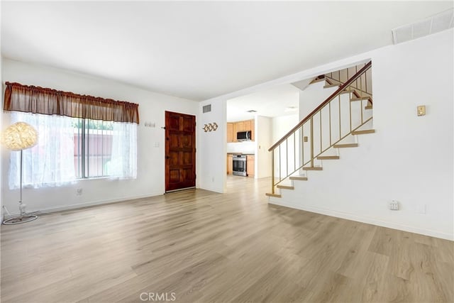 7301 Lennox Avenue D13, Van Nuys, CA 91405 — photo 6 of 22