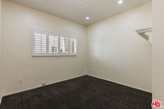 5084 Campo Road, Woodland Hills, CA 91364 — photo 13 of 49