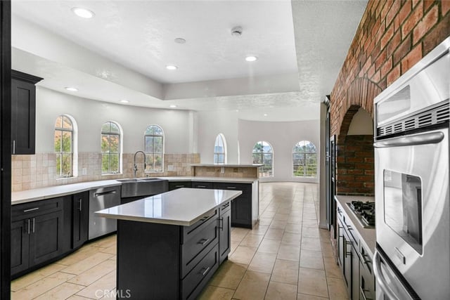 631 Caleb Street, Glendale, CA 91202 — photo 17 of 61