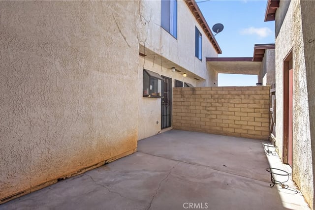 2260 E Avenue Q4 62, Palmdale, CA 93550 — photo 4 of 18