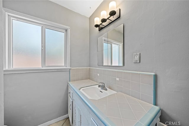401 S Cherrywood Street, West Covina, CA 91791 — photo 15 of 24