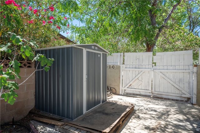 42900 Staffordshire Drive, Lancaster, CA 93534 — photo 45 of 47