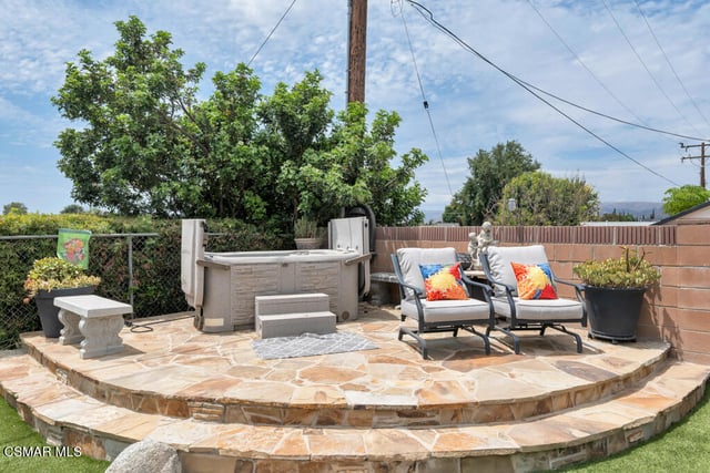 989 N Planetree Avenue, Simi Valley, CA 93065 — photo 19 of 27