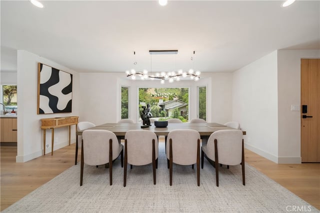 3240 Longridge Avenue, Sherman Oaks, CA 91423 — photo 13 of 58