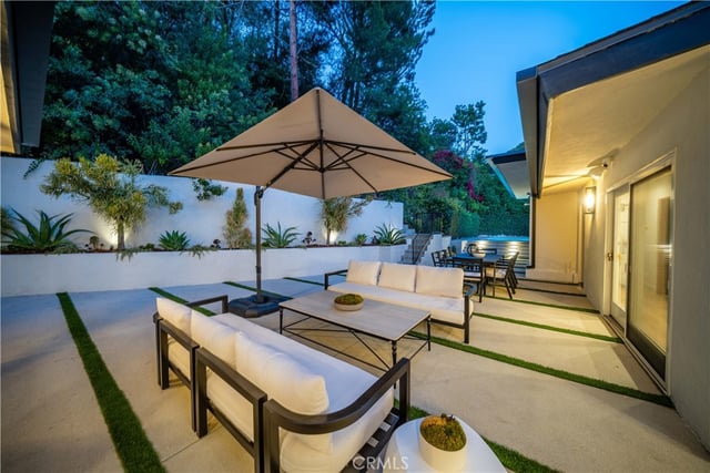 3240 Longridge Avenue, Sherman Oaks, CA 91423 — photo 28 of 58