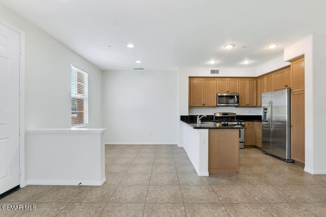 1618 Heywood Street E, Simi Valley, CA 93065 — photo 14 of 46