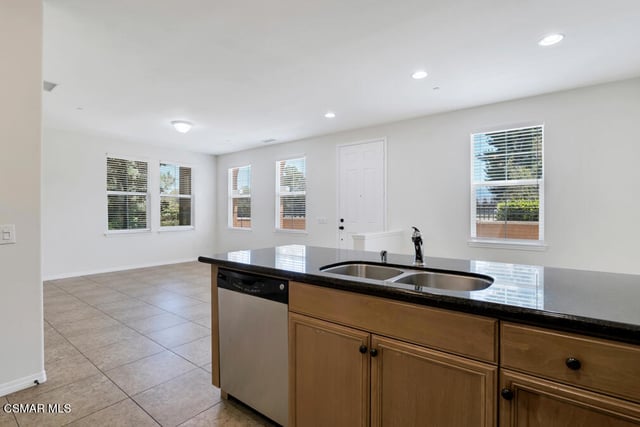 1618 Heywood Street E, Simi Valley, CA 93065 — photo 18 of 46