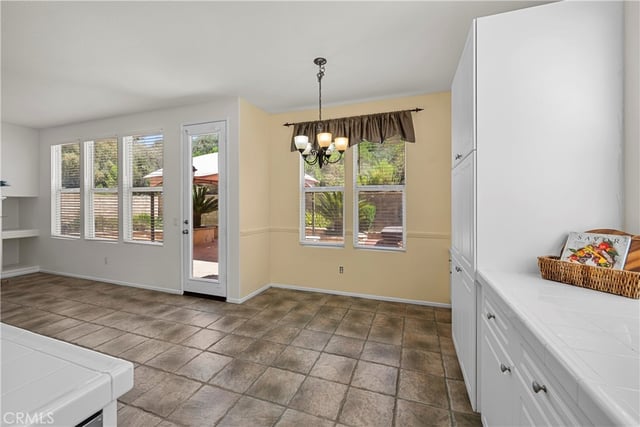 28454 Cascade, Castaic, CA 91384 — photo 14 of 54