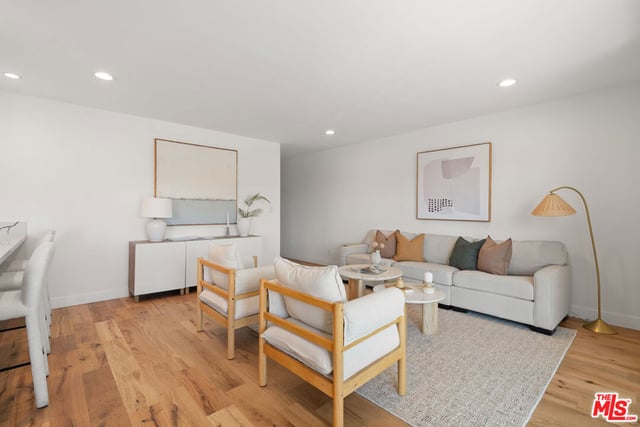1930 N Vermont Avenue 103, Los Angeles, CA 90027 — photo 10 of 15