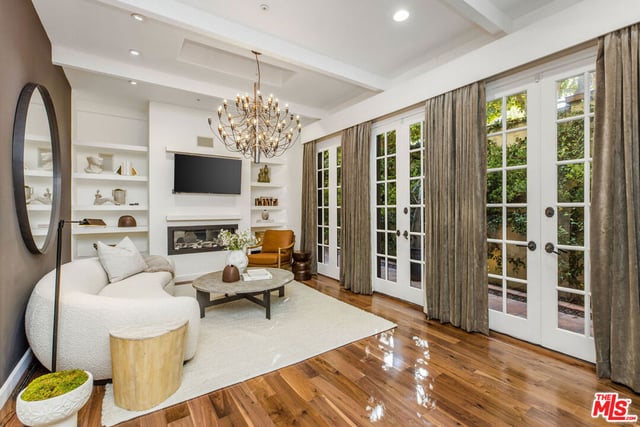 2023 Kendra Court, Los Angeles, CA 90068 — photo 19 of 55