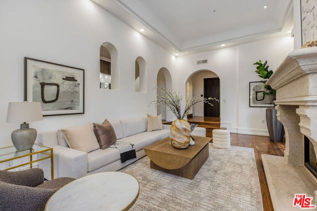 2023 Kendra Court, Los Angeles, CA 90068 — photo 9 of 55