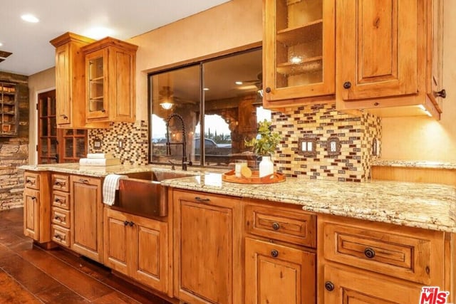 4725 W Avenue M6, Lancaster, CA 93536 — photo 14 of 25