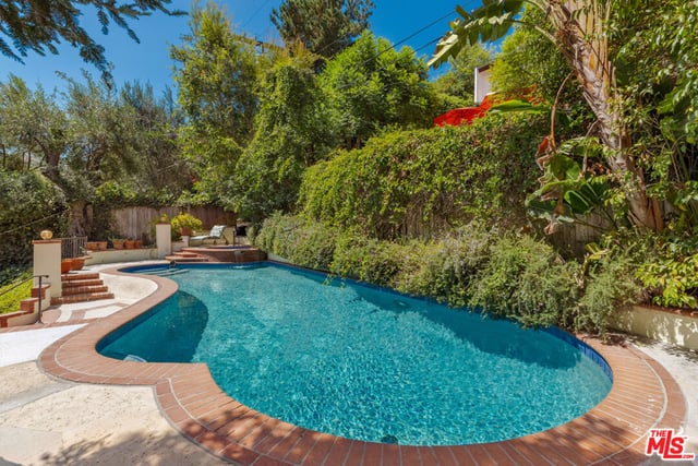 4065 Woodman, Sherman Oaks, CA 91423 — photo 37 of 38