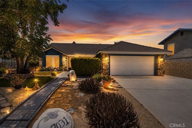 37031 La Contempo, Palmdale, CA 93550 — photo 2 of 38