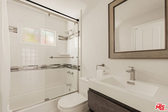 19443 Hatteras Street, Los Angeles, CA 91356 — photo 14 of 23
