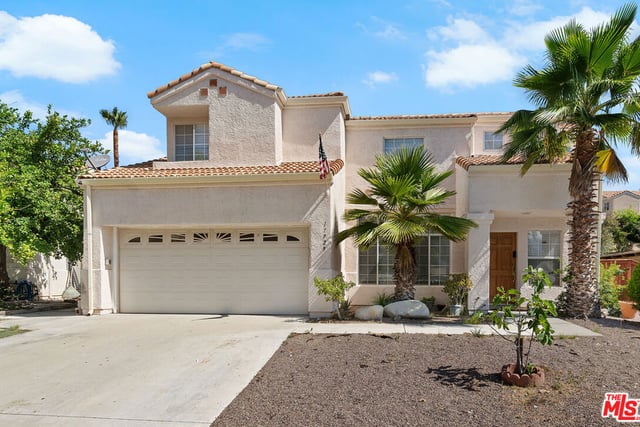 17929 Hatridge Lane, Canyon Country, CA 91387 — photo 12 of 48