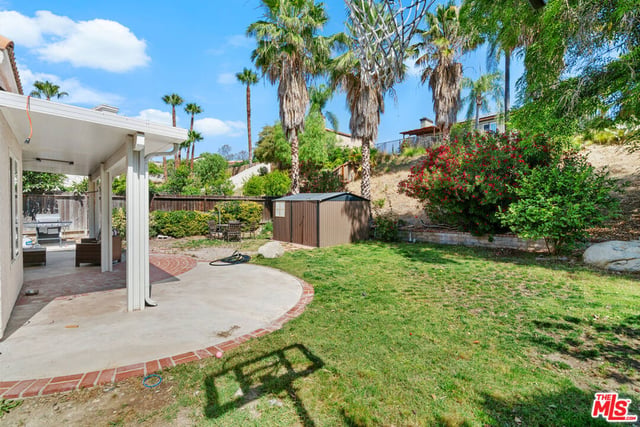 17929 Hatridge Lane, Canyon Country, CA 91387 — photo 15 of 48