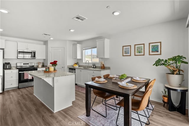 4385 W Avenue J-6, Lancaster, CA 93536 — photo 12 of 43