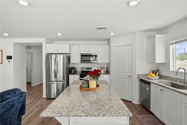 4385 W Avenue J-6, Lancaster, CA 93536 — photo 15 of 43