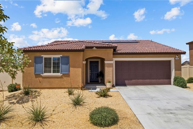 4385 W Avenue J-6, Lancaster, CA 93536 — photo 3 of 43