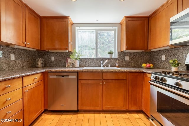 1238 22nd Street 3, Santa Monica, CA 90404 — photo 11 of 49