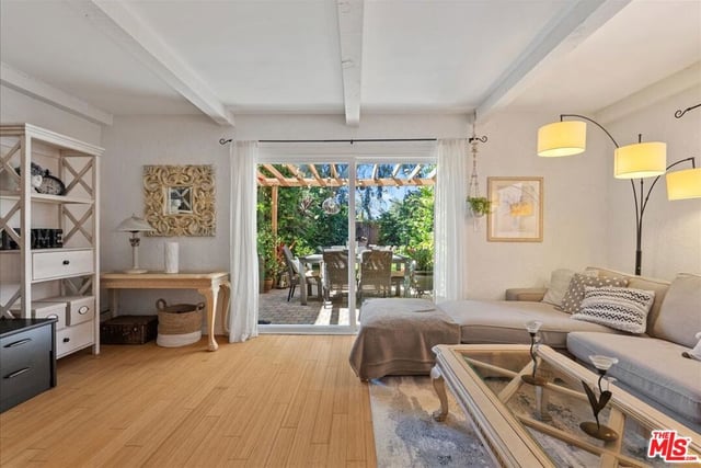 954 W 6th Street, San Pedro, CA 90731 — photo 17 of 44