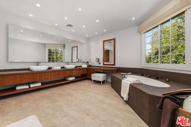 5405 Fremantle Lane, Calabasas, CA 91302 — photo 24 of 34